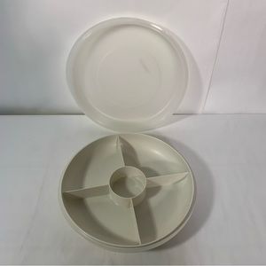 TUPPERWARE 1708 Divided Veggie Relish & Dip Serving Tray with lid